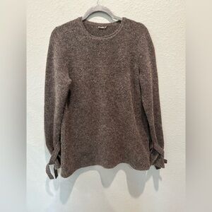 J. McLaughlin Brown Crew Neck Sweater with Tie Sleeves Sz M EUC